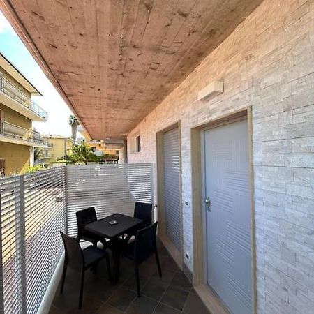 Casa Vacanze Lui San Benedetto del Tronto Buitenkant foto